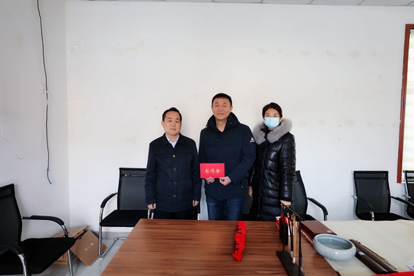 山東三箭集團(tuán)多層次、多角度、多形式開展新春慰問(wèn)送關(guān)懷活動(dòng)